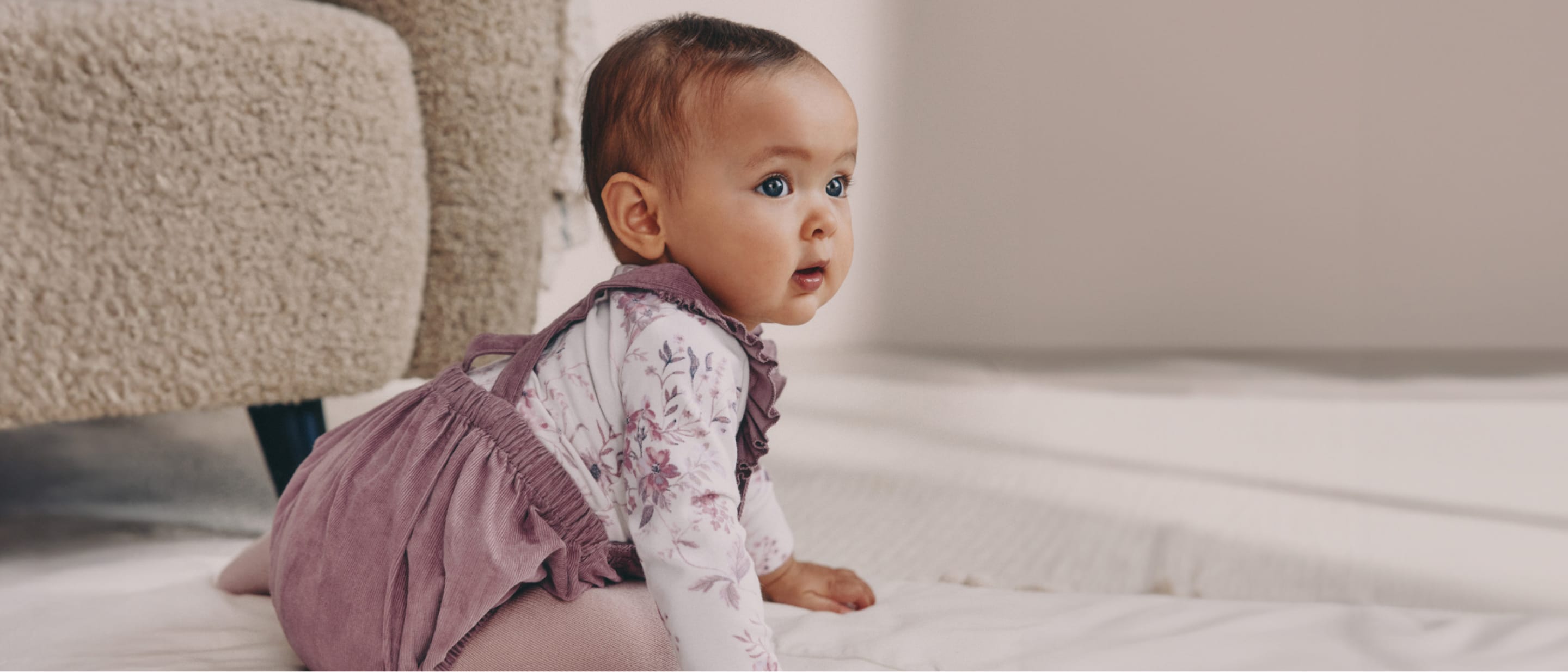 Baby outfits & sets
